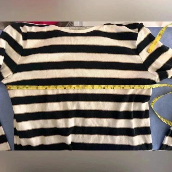 Talbots Black and Gold Crew Neck Long Sleeve T-Shirt - Picture 4 of 5